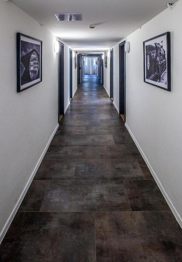Hotel Rajka エクステリア 写真